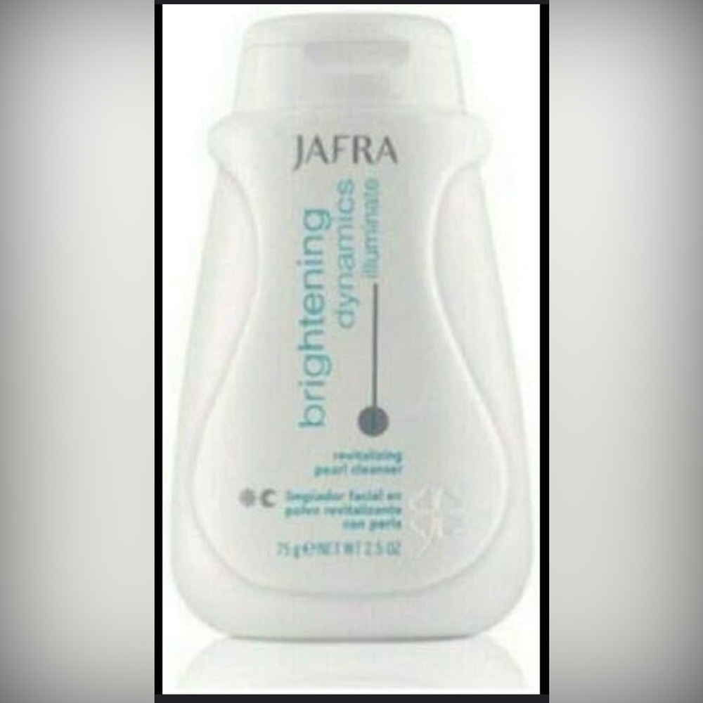 JAFRA Pearl Cleanser